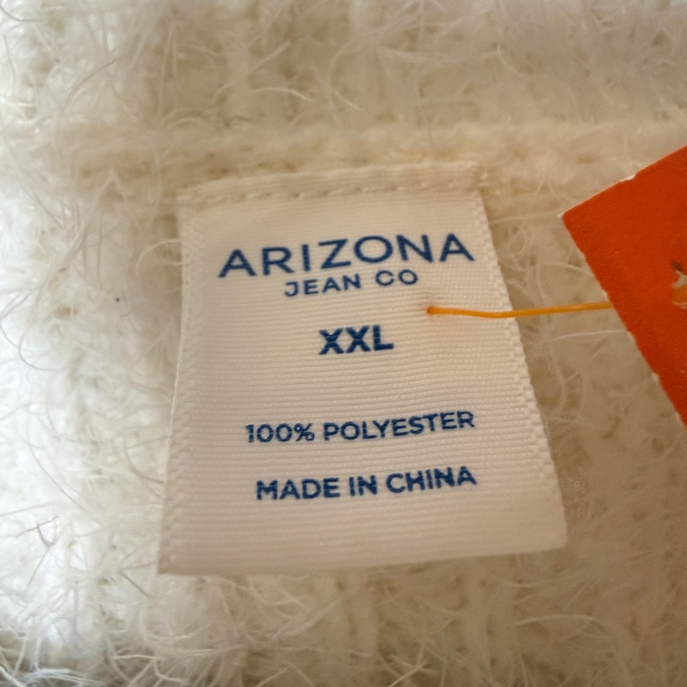 Arizona Jean Company White Crew Neck Sweater - Picture 3 of 3